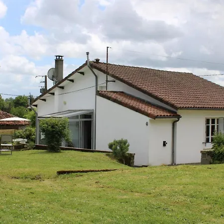 Saint-quentin-sur-charente, 4 Pieces, 6 Personnes - Fr-1-653-13 *